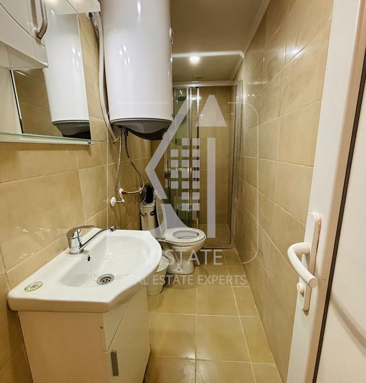 Уютна къща под наем - 0