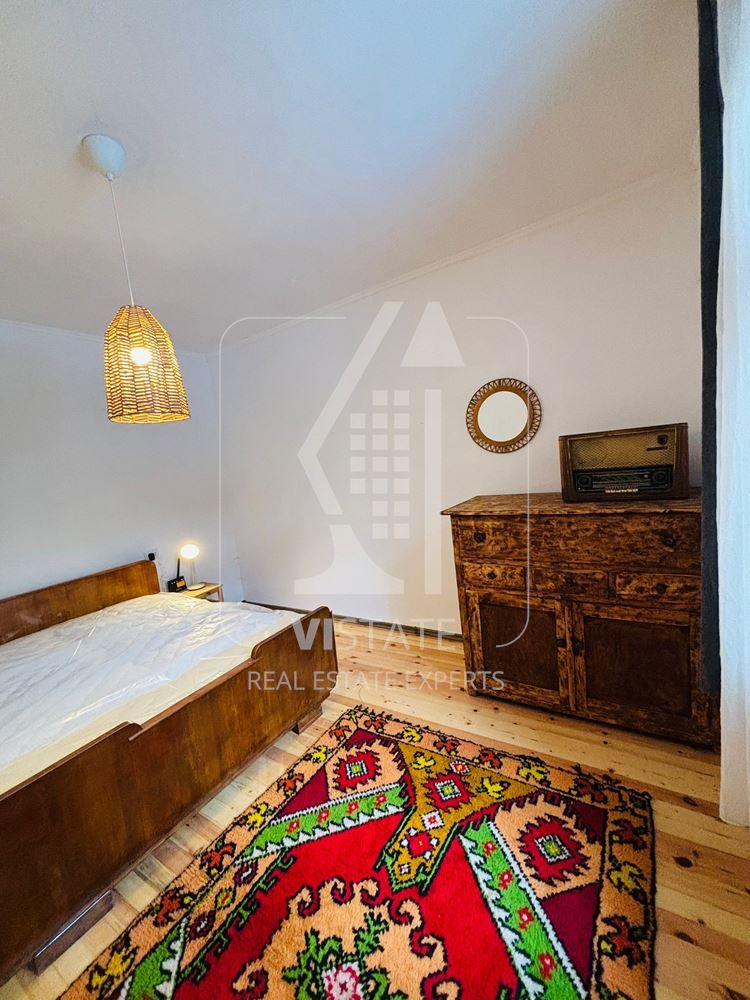 Уютна къща под наем - 0