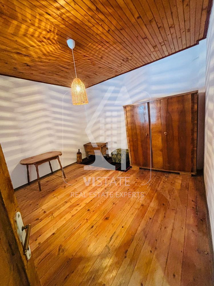 Уютна къща под наем - 0